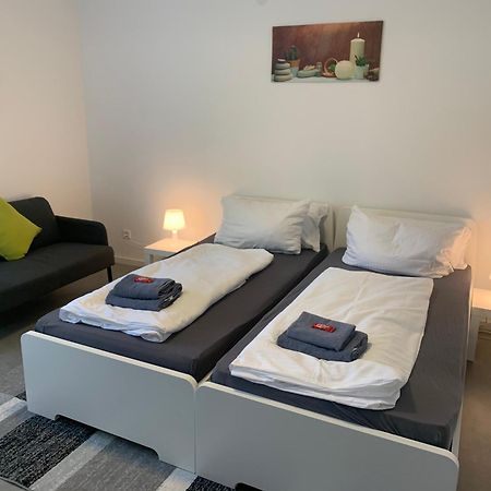 Cityapartment Platinum Mit Balkon Bzw,Terrasse Bielefeld Dış mekan fotoğraf