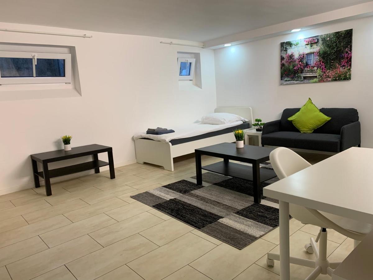 Cityapartment Platinum Mit Balkon Bzw,Terrasse Bielefeld Dış mekan fotoğraf